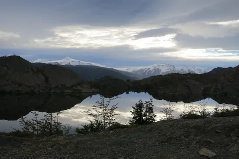 拉古纳·柏拉图,托雷斯·德尔·潘恩,智利,风景,山脉,山峰,山谷,水 拉古纳·柏拉图,托雷斯·德尔·潘恩,智利,风景,山脉,山峰,山谷,水