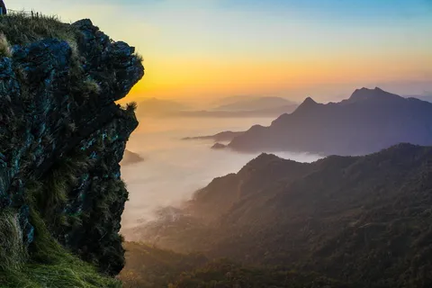 日落时的雾山 日落时的雾山