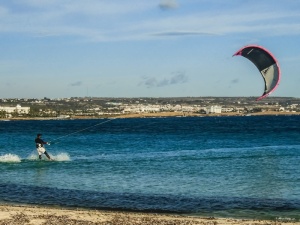 塞浦路斯，ayia napa，风筝冲浪，水，海洋，真人秀，极限运动，休闲活动
