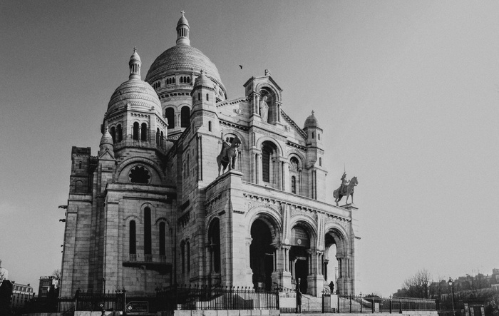 法国，巴黎，巴雷骑士街35号，圣心教堂，红磨坊，教堂，班杜