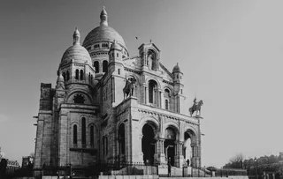 法国，巴黎，巴雷骑士街35号，圣心教堂，红磨坊，教堂，班杜