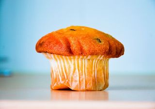 纸杯蛋糕，甜点，食品，松饼，糕点，甜食，食品和饮料，摄影棚拍摄