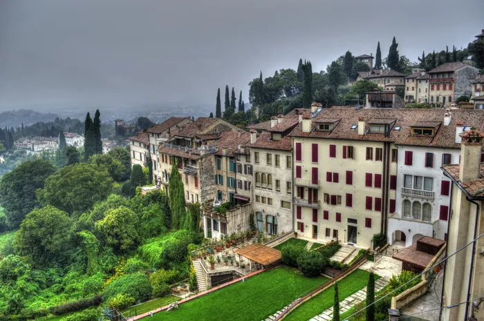 雾，房子，自然，山，西班牙，公寓楼，绿色，云