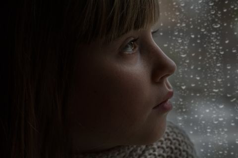 棕色，头发女孩，长相，玻璃，人，人，女孩，女性