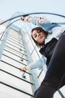 屋顶,女,逃生通道,屋顶,模型,栏杆,上升,逃生栏杆 屋顶,女,逃生通道,屋顶,模型,栏杆,上升,逃生栏杆