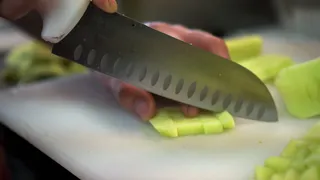 刀,切,切片,厨房,蔬菜,蔬菜,黄瓜,砧板 刀,切,切片,厨房,蔬菜,蔬菜,黄瓜,砧板