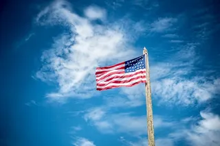 蓝色，天空，云，旗帜，杆子，美国，美国，爱国主义