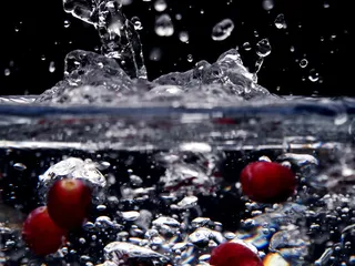 水、飞溅、对比、葡萄、水果、活力、新鲜、寒冷