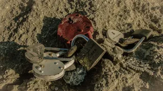 爱情，挂锁，摇滚，浪漫，奉献，忠诚，永恒，生锈