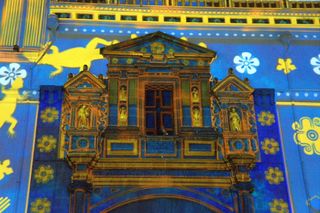 厄瓜多尔基多，圣多明各教堂，灯光，luz节，教堂，彩色，建筑