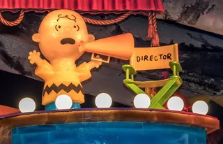 橙色，灯，桌子，冰展览，查理·布朗，主管，领导，扩音器