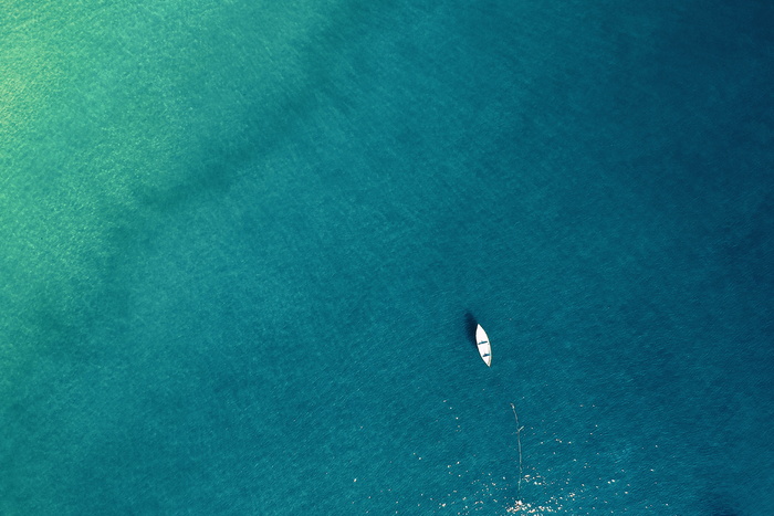 海上船只航拍照片