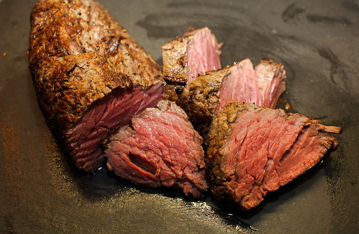 牛柳，牛柳，牛排，肉，牛肉，膳食，蛋白质，晚餐