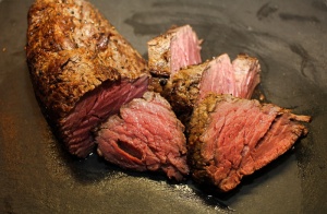 牛柳，牛柳，牛排，肉，牛肉，膳食，蛋白质，晚餐