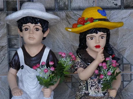 casal,男朋友,情侣男朋友,配饰,菜肴,鲜花,开花植物,两个人 casal,男朋友,情侣男朋友,配饰,菜肴,鲜花,开花植物,两个人