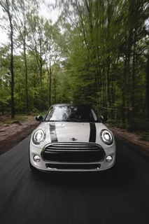 白色Minie Cooper 白色Minie Cooper