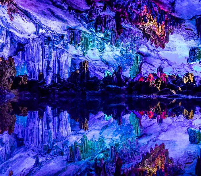 五彩抽象壁纸，水，湖，反射，岩石，自然，岩石形成，照明