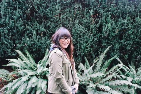 女人，花园，树木，公园，刘海，美女，眼镜，蕨类