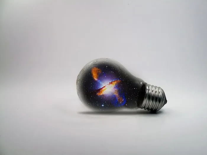 黑色，蓝色，灯泡，灯泡，星系，太空，宇宙，创意