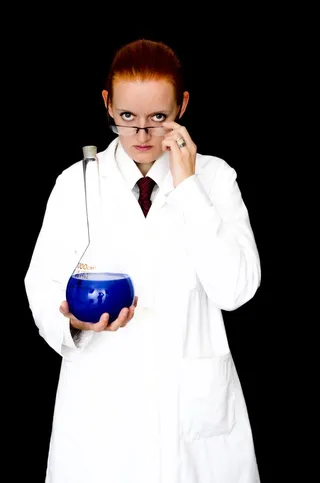 女人，女孩，人，实验室，实验室，玻璃，液体，蓝色