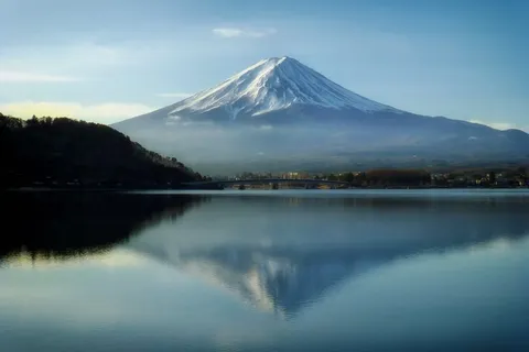 富士山，日本，富士山，山脉，地标，天空，云