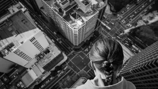 女人，顶部，建筑，外观，灰度照片，女孩，深，外观