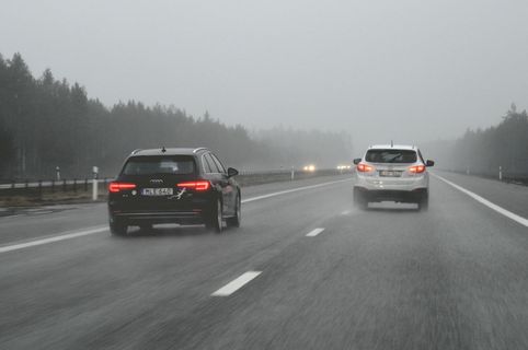 瑞典，奥迪，高速公路，公路，下雨，冬天，汽车，自然