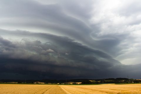 天空，大陆架云，飑线，风暴，雷暴，风暴狩猎，前进，云形态