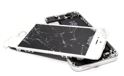 坏掉的Iphone 坏掉的Iphone