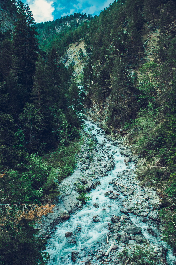 瀑布，瀑布，河流，湖泊，水，山，山，阿尔卑斯山