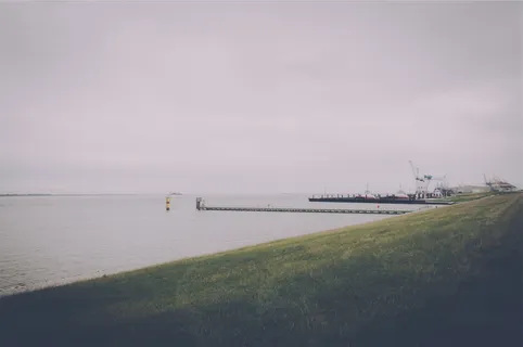 船舶,海湾,白天,码头,船舶,多云,天气,船只 船舶,海湾,白天,码头,船舶,多云,天气,船只