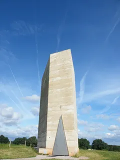 兄弟克劳斯教堂，祖姆托，梅切尼希瓦钦多夫，教堂，建筑，方尖碑，天空，云天