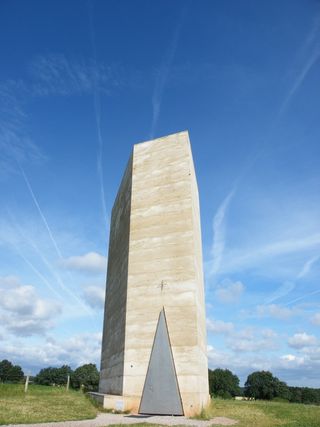 兄弟克劳斯教堂，祖姆托，梅切尼希瓦钦多夫，教堂，建筑，方尖碑，天空，云天