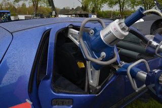 吊具、工具、消防员工具、使用工具、事故工具、拆下工具、车窗、车窗