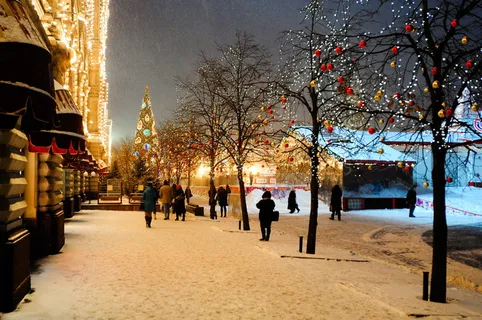 莫斯科,俄罗斯,夜晚,节日,新年,圣诞节,照明 莫斯科,俄罗斯,夜晚,节日,新年,圣诞节,照明