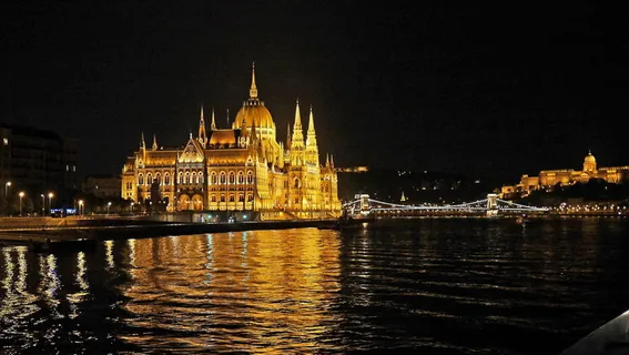 景观摄影、黄金、寺庙、布达佩斯夜间、照明、议会大厦、链桥、皇宫 景观摄影、黄金、寺庙、布达佩斯夜间、照明、议会大厦、链桥、皇宫