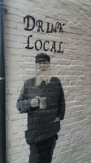 砖，旧，城市道路，啤酒，墙，城市，道路，涂鸦