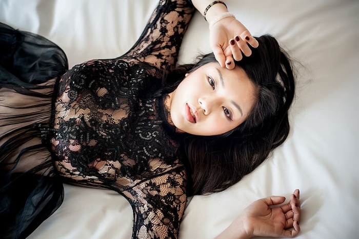 女人，躺着，白色，床单，肖像，女孩，美丽，时尚