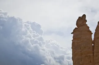 刀锋红，坚定，品牌，意大利，绿色，自然，高山，云天