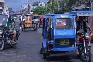 三轮汽车，三轮，汽车，菲律宾乐透中心，分机场，运输，运输方式，街道