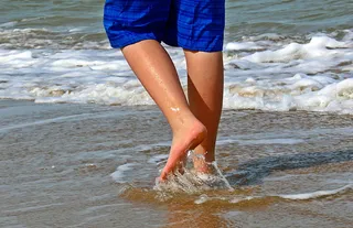 脚、腿、沙子、水、波浪、围棋、喷雾、赤脚