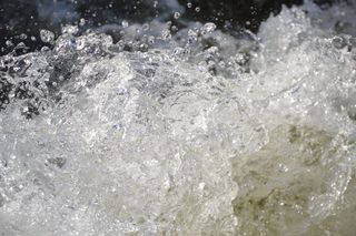 芬兰、自然、冰、融水、清新、北极、急流、河流