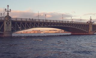 灰色混凝土桥梁，复古，灰色，米色，混凝土，桥梁，建筑，水