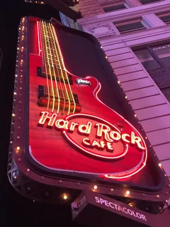 餐厅,纽约,硬摇滚咖啡厅,咖啡厅,照明,霓虹灯,艺术文化和娱乐,夜晚 餐厅,纽约,硬摇滚咖啡厅,咖啡厅,照明,霓虹灯,艺术文化和娱乐,夜晚