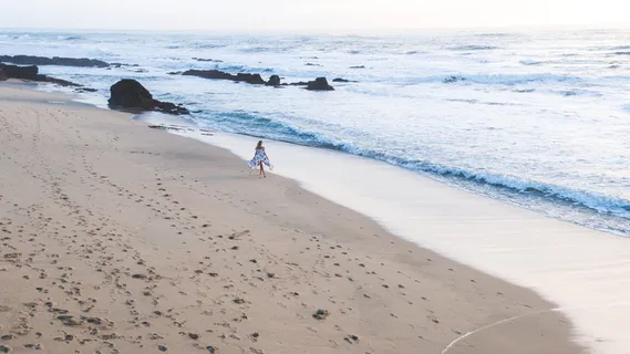 女孩, 香水, 空灵, 海滩, 跑步, 连衣裙, 女人, 美