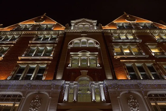 夜间布朗大厦的俯视图 夜间布朗大厦的俯视图