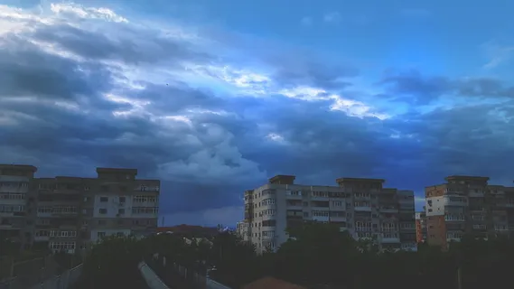 罗马尼亚，buzău，strada saturn linie 4，建筑外观，云天，建筑，天空，建筑结构