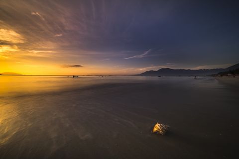 黄金时段海滨景观摄影