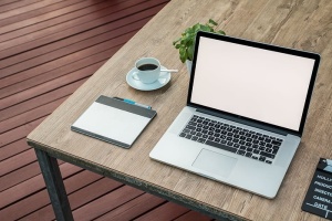 macbook，pro，灰色，木制，桌子，咖啡杯，macbook pro，木制桌子
