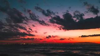 天空，日落，颜色，云，散景，城市，海，波浪